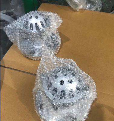 ストップ構造 ステンレス鋼のスクリーン垂直タイプを持つ柔らかい鉄の足弁
